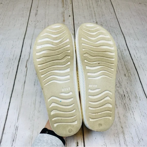 Reef Water X Cross Slide Sandals - Picture 5 of 9